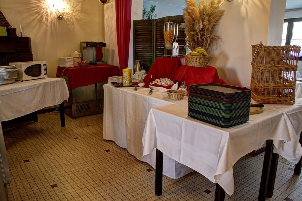 Logis Auberge De La Dune - Hotel & Restaurant Le Crotoy Bagian luar foto